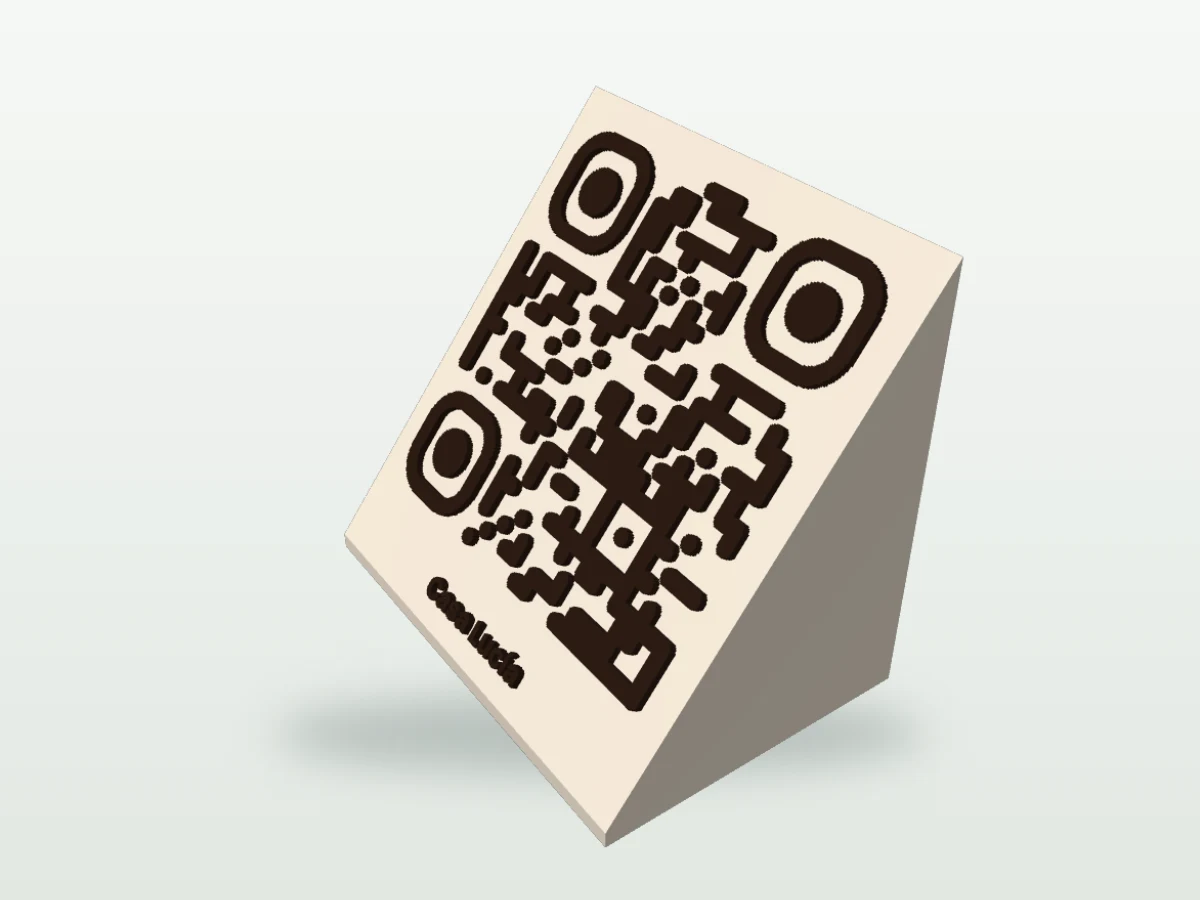 Soporte de mesa impreso en 3D con un código QR en relieve y el nombre del restaurante